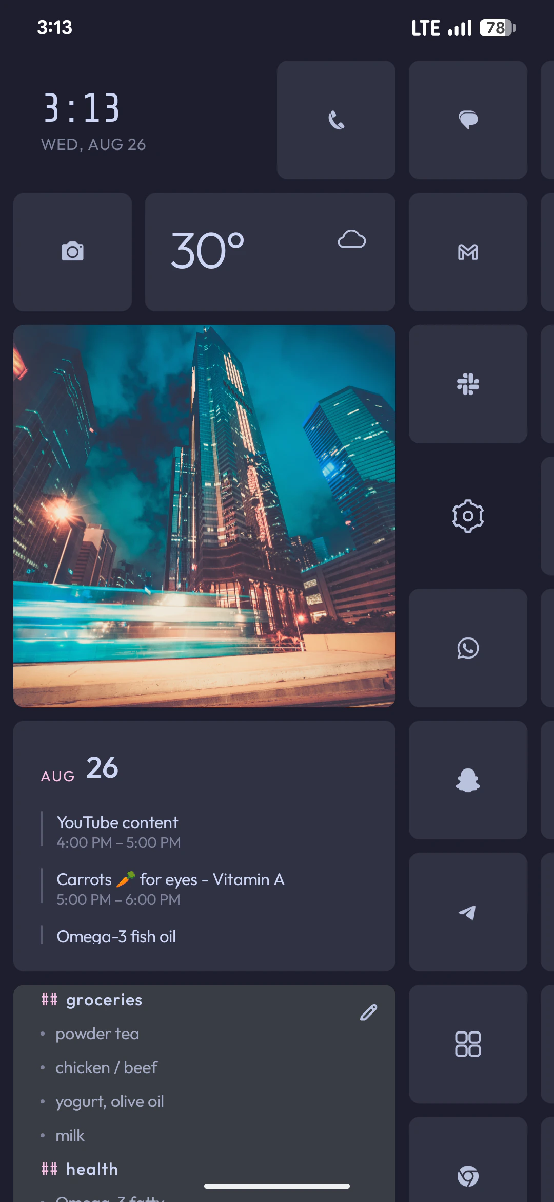 Axo Launcher — The Grid, tiles packed dark: clock, photo, agenda, notes